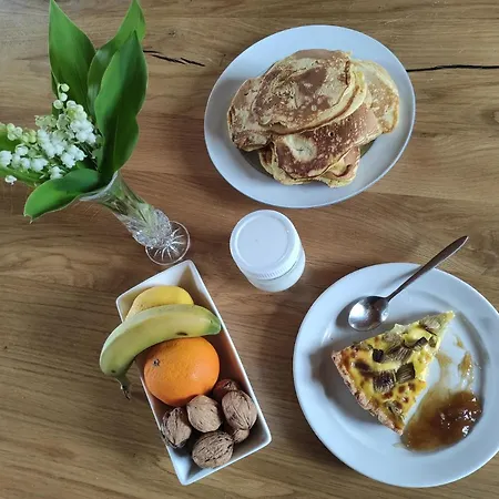 D'hotes De L'estree 3* Lesigny (Vienne)